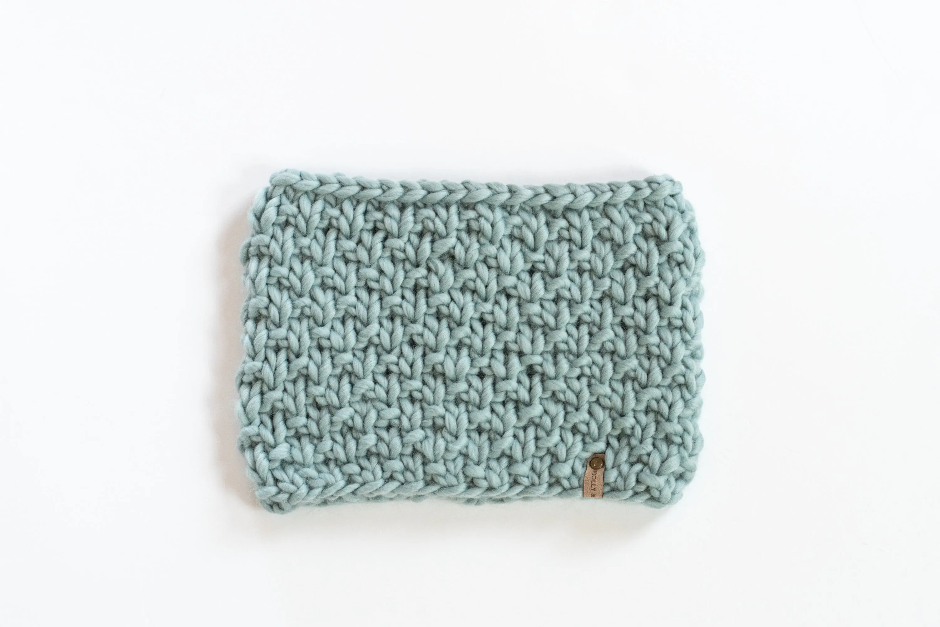 Aqua Blue Peruvian Wool Hand Knit Cowl