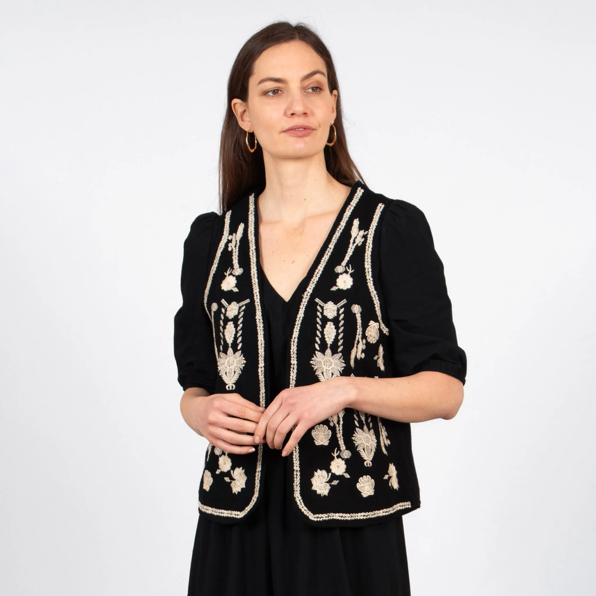 Aubrey Lightweight Waistcoat - Black/Ecru, Floral Embroidery