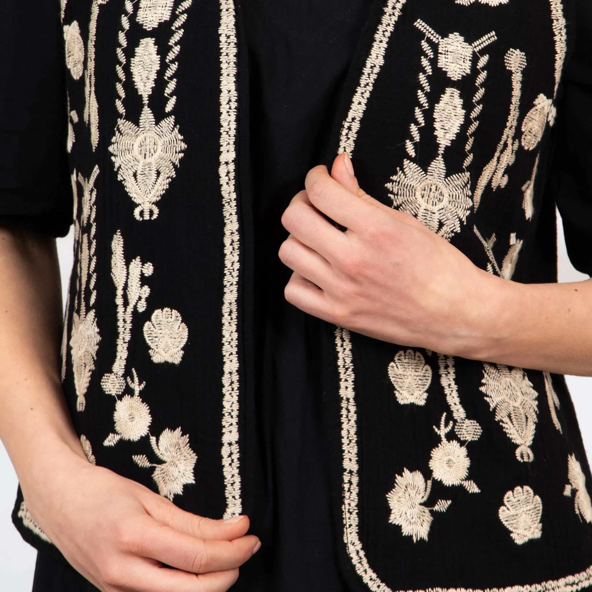 Aubrey Lightweight Waistcoat - Black/Ecru, Floral Embroidery