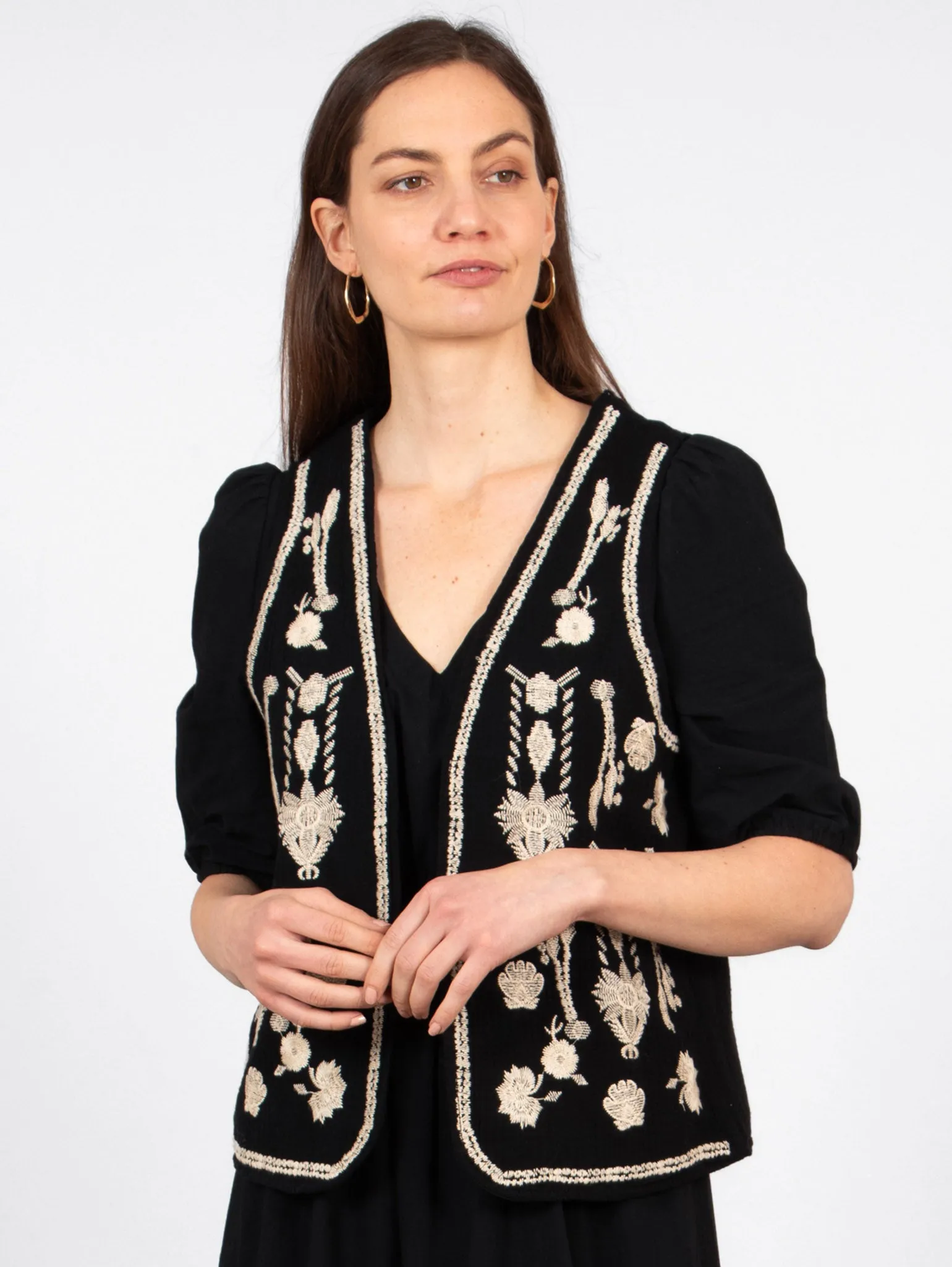 Aubrey Lightweight Waistcoat - Black/Ecru, Floral Embroidery