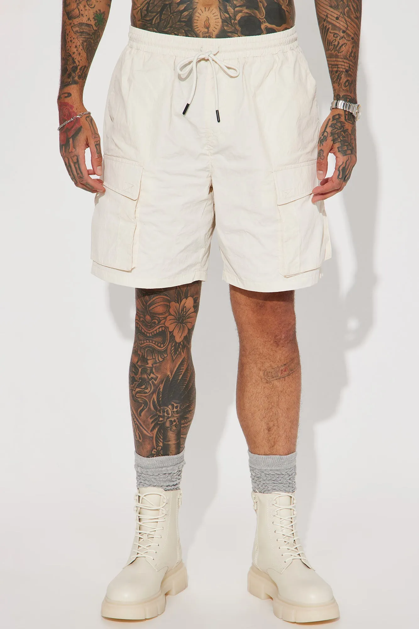 Batter Up Crinkle Utility Short - Cream