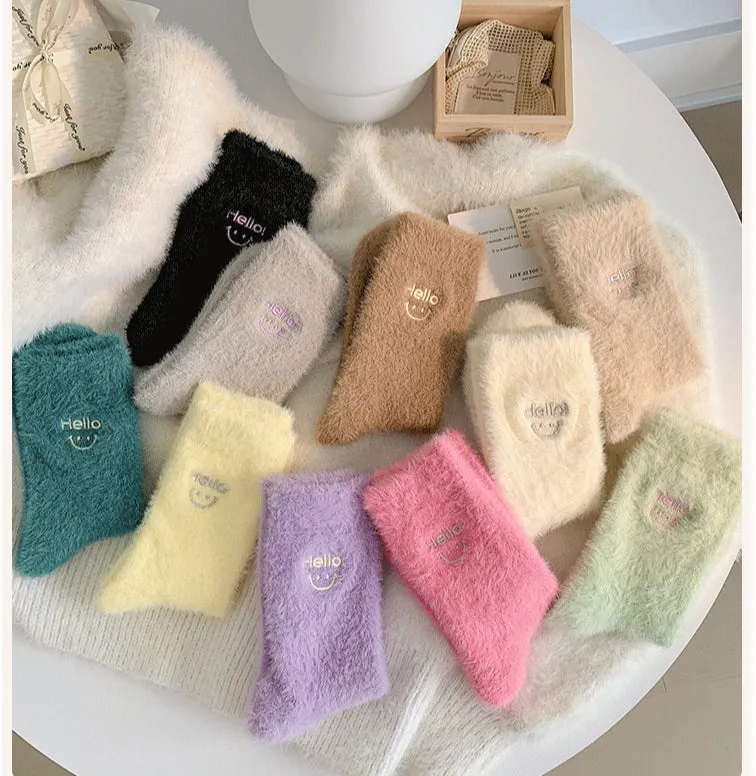 Gohobi Hello Smiling Mink Fleece Socks