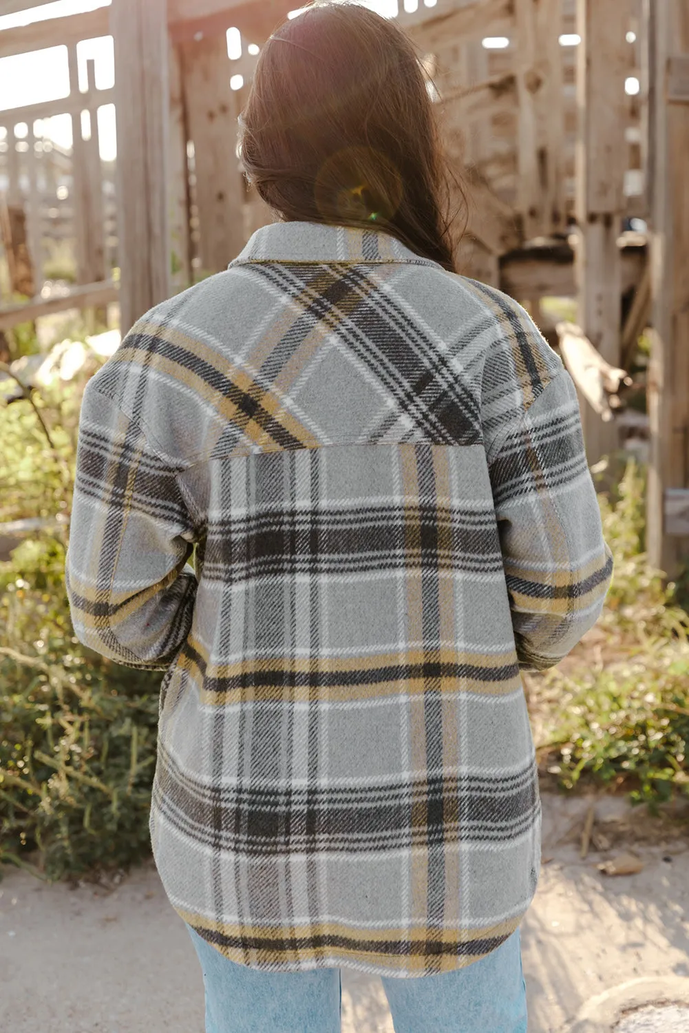 Gray Plaid Print Pocketed Shirt Jacket