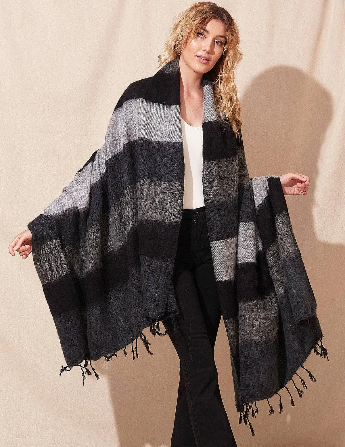 Himalayan Yak Wool Large Wrap - Moon Shadow