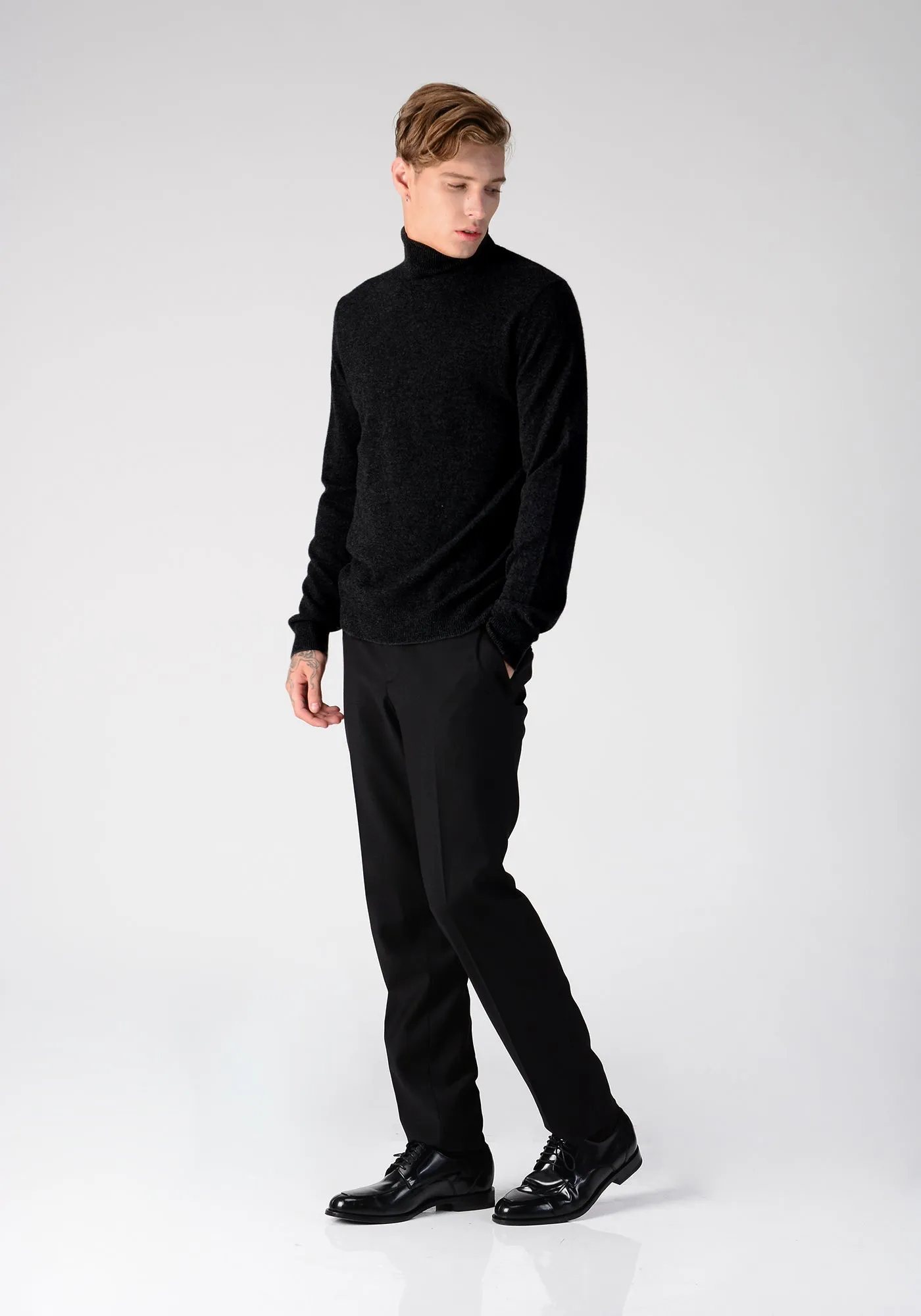 Men Turtleneck Sweater_Black