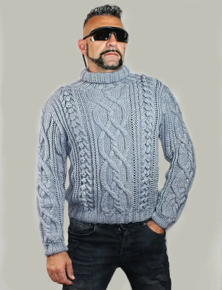 Men's handmade woolen cabled knitwear fashionable sweater