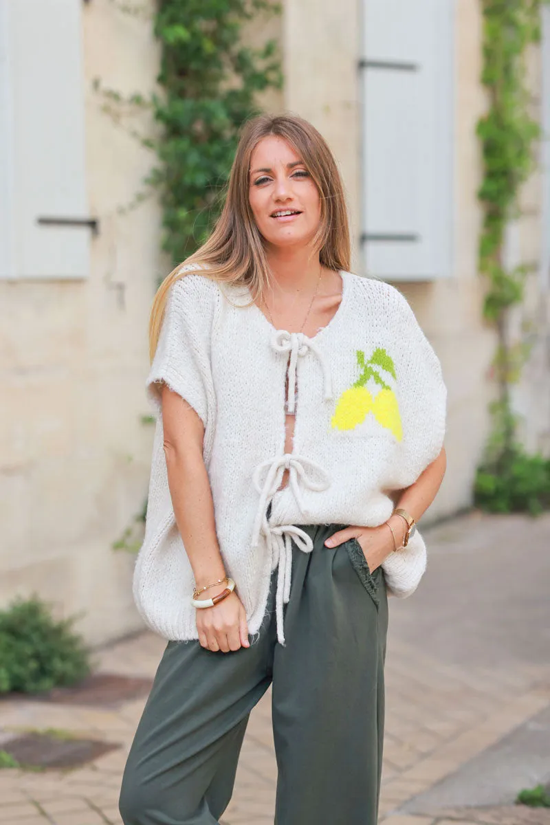 Pull / Gilet sans manches beige grosse maille avec nœuds motif citrons