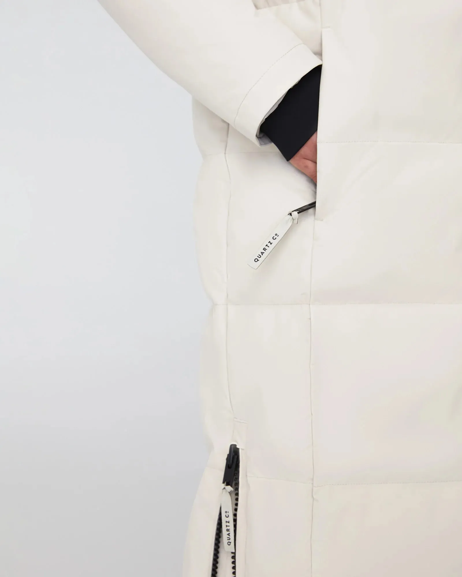 QUARTZ Co SOFIA 2.0 - Hooded Down Winter Jacket