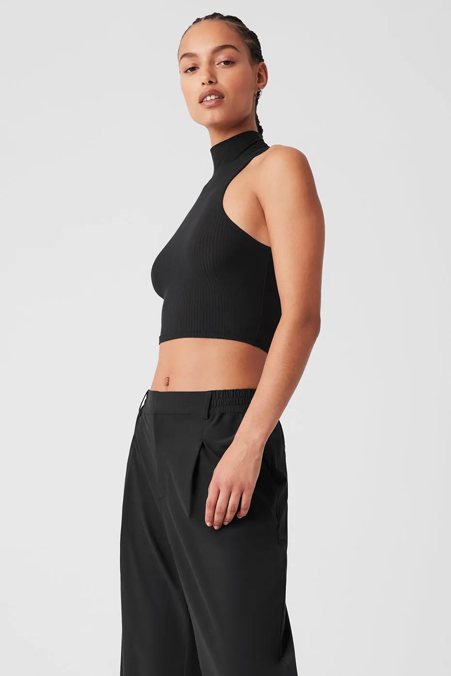 Ribbed Sea Coast Cropped Turtleneck Tank - Black