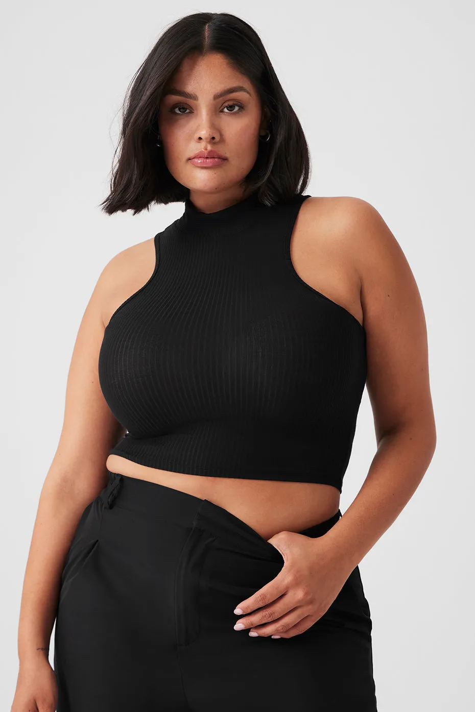 Ribbed Sea Coast Cropped Turtleneck Tank - Black