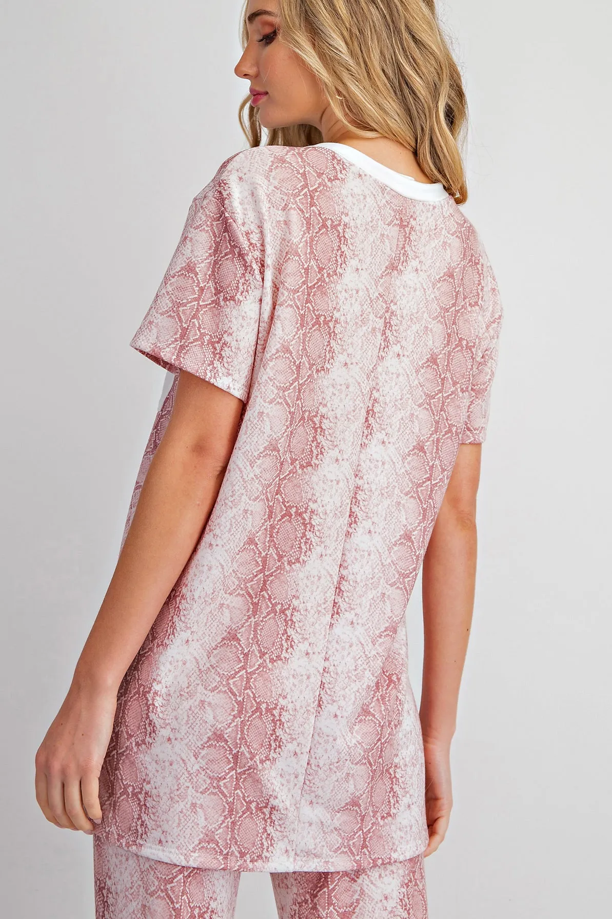 Snake Skin Pocket Top, Mauve