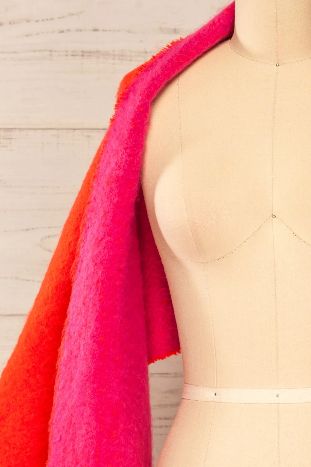 Tostado | Soft Fuzzy Knitted Pink & Red Scarf