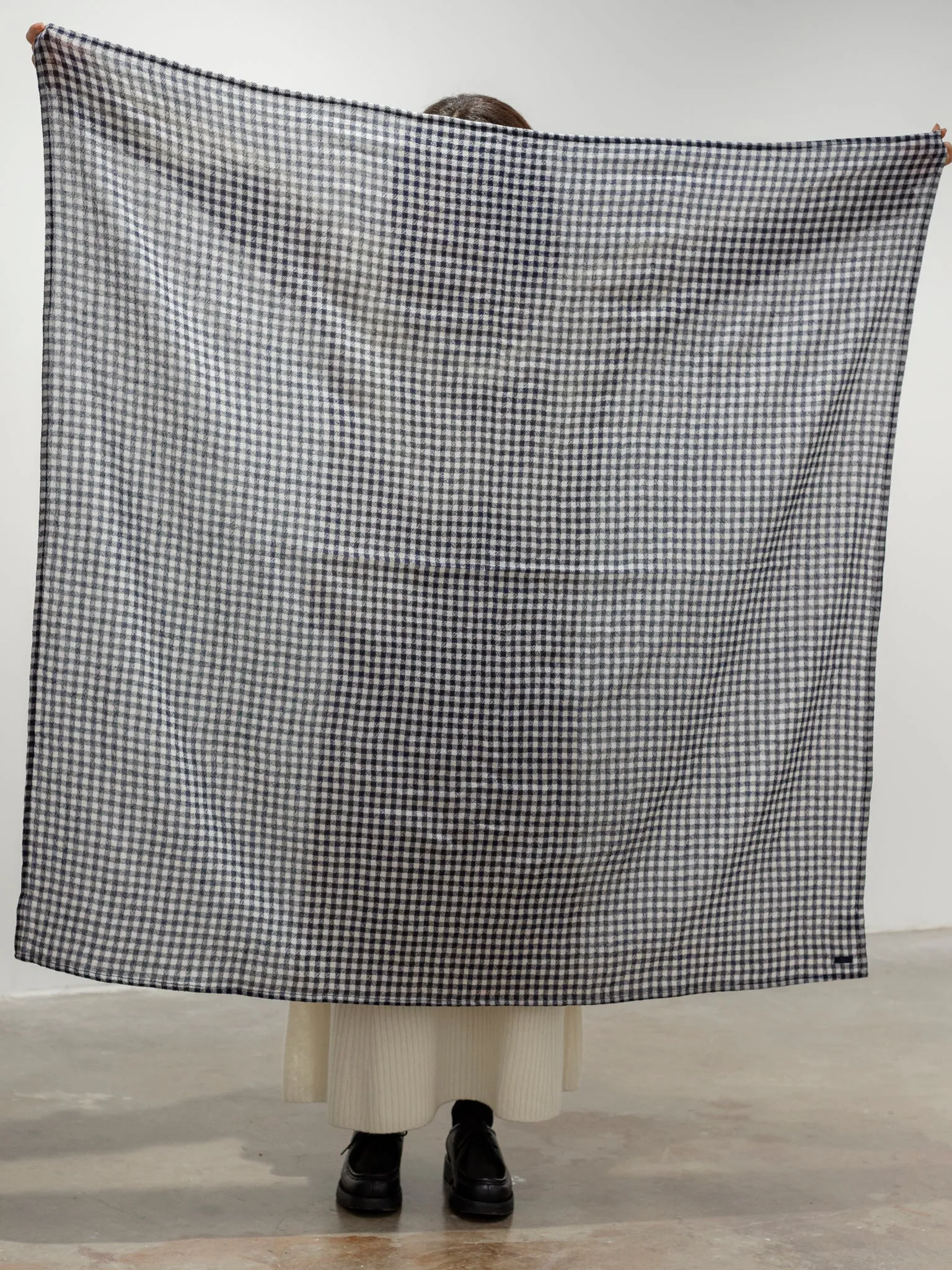 Wool Gauze Gingham Stole - White x Navy