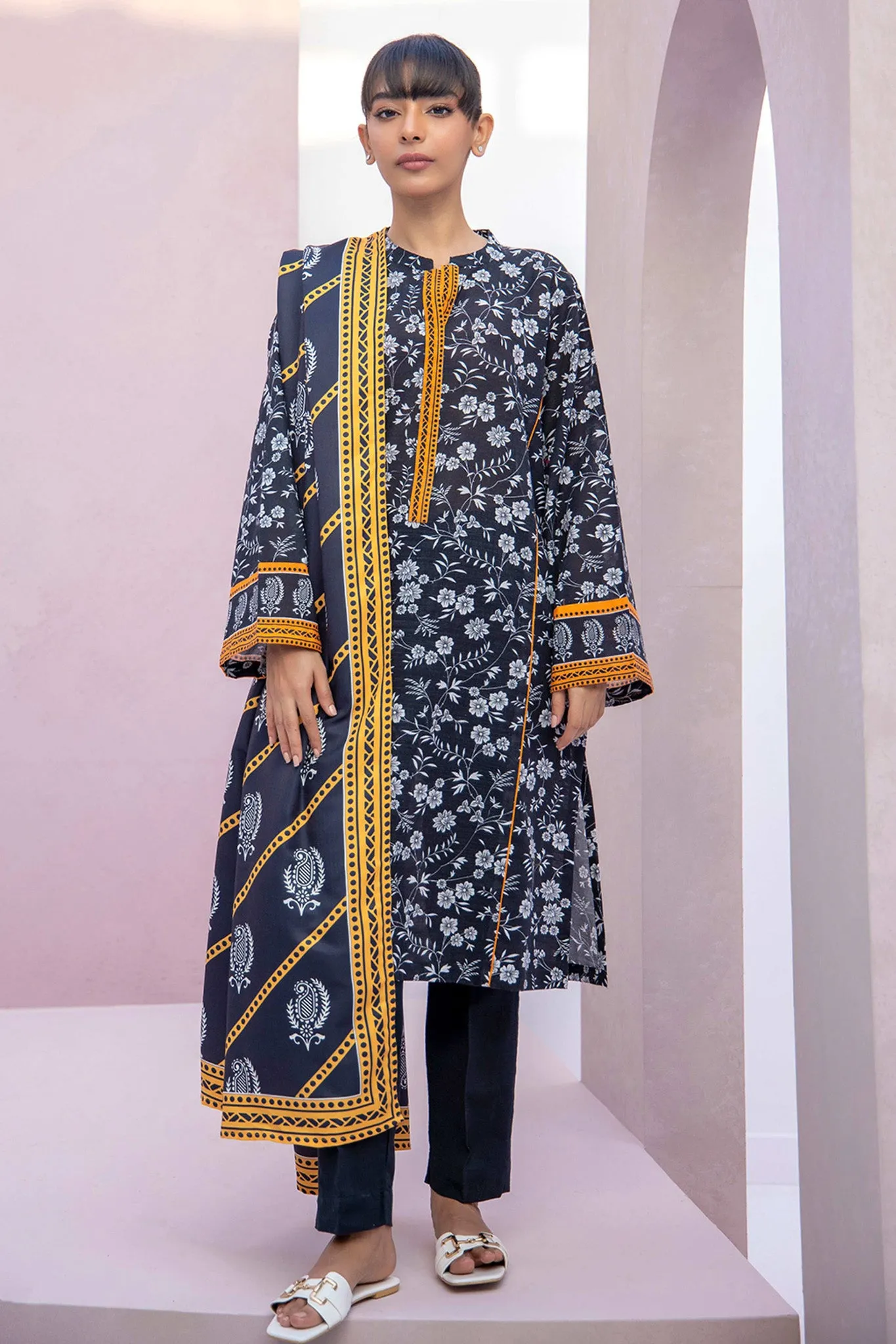 Zellbury Stitched 3 Piece Khaddar Winter Collection'2024-WPW-540